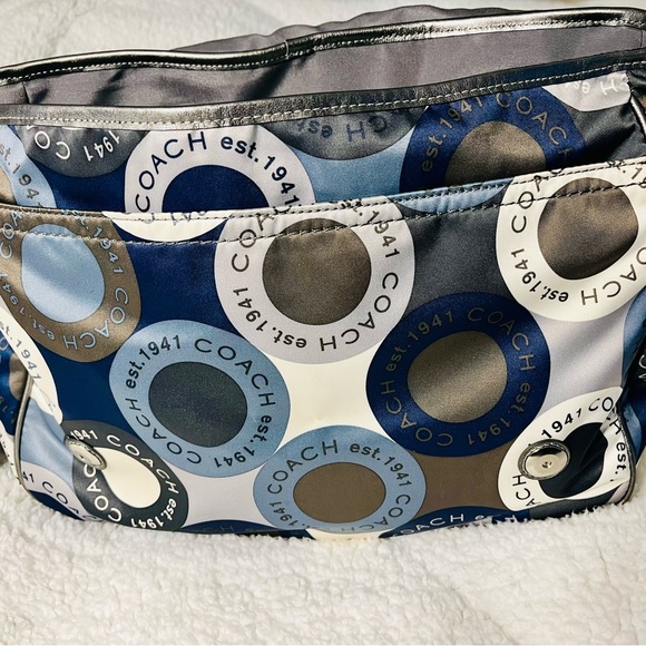 Coach diaper bag - Picture 4 of 5